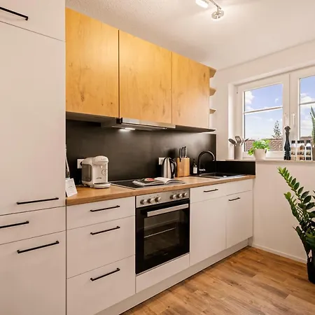 Ferien-apartment Riedperle Mit Privatstrandzugang Friedrichshafen