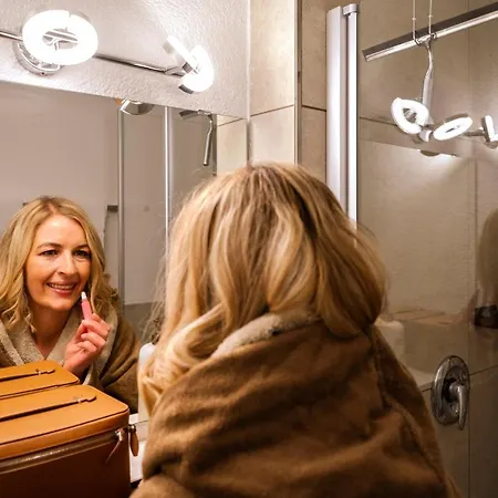 Appartement Ferien-apartment Riedperle - Mit Priv Strandzugang Friedrichshafen