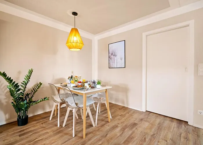 Appartement Ferien-apartment Riedperle - Mit Priv Strandzugang Friedrichshafen