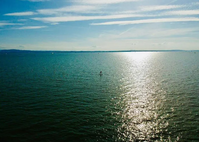 Appartement Ferien-apartment Riedperle - Mit Priv Strandzugang Friedrichshafen